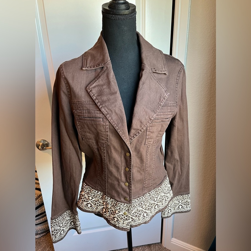 STETSON SZ Med Brown Denim Short Jacket w/ Embroidery Fitted